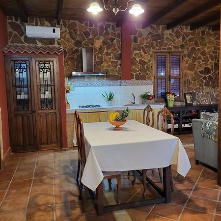 La Buganvilla, Descanso Entre Olivares Орначуэлос Экстерьер фото
